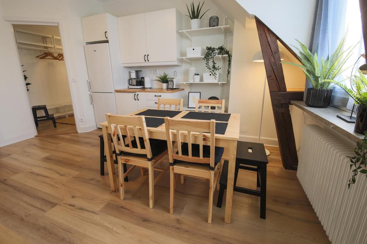 Alyhr Apartments Visby Exterior photo
